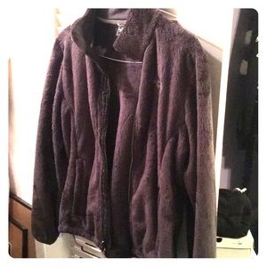 The North Face women’s osito gray fleece